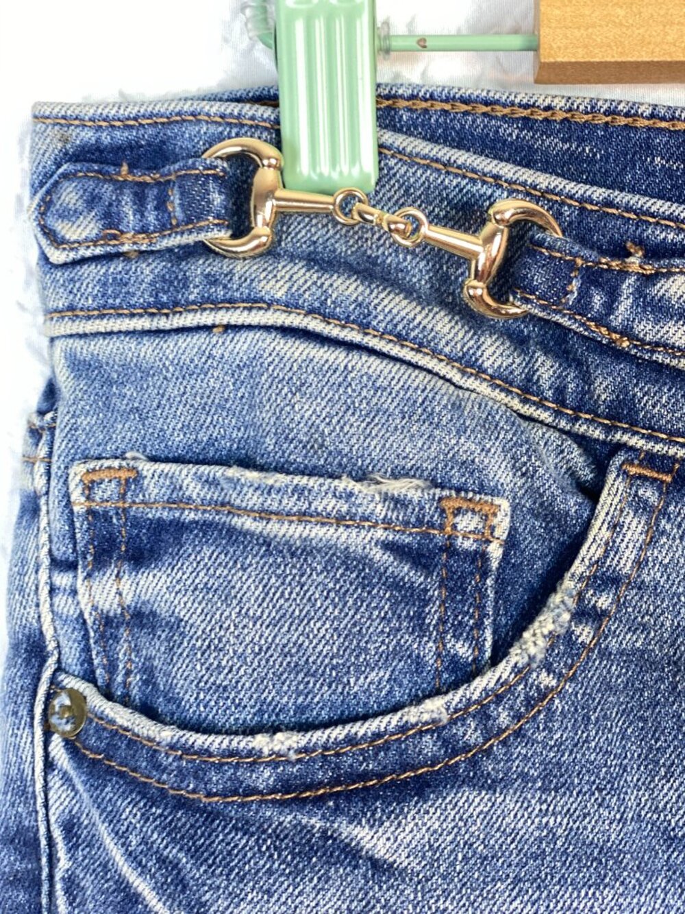 Express '70s Flare High Rise Horsebit Jeans Light Wash Size 8R western